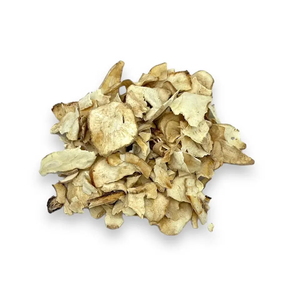 Getrocknete Pastinaken-Scheiben (Panais séché) in natürlicher hell-beiger Farbe mit gleichmäßiger Schnittform, professionelle B2B-Produktdarstellung